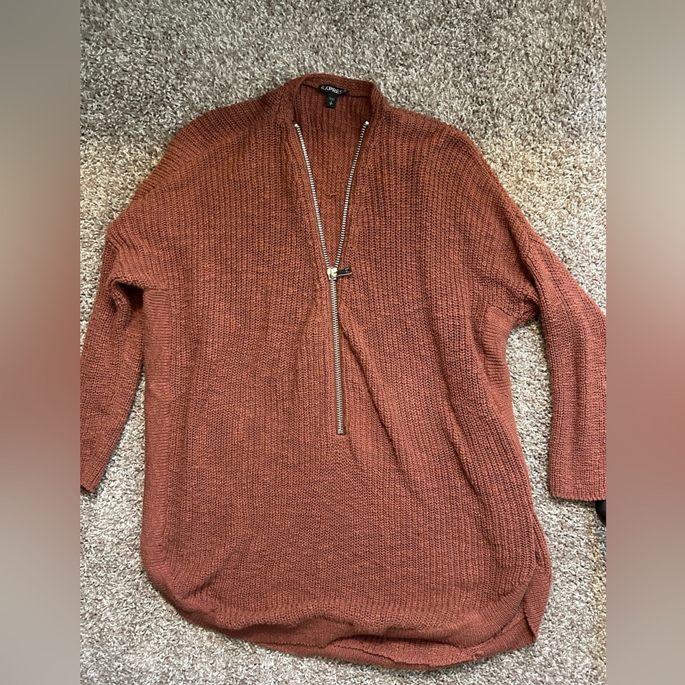 -Express Sweater